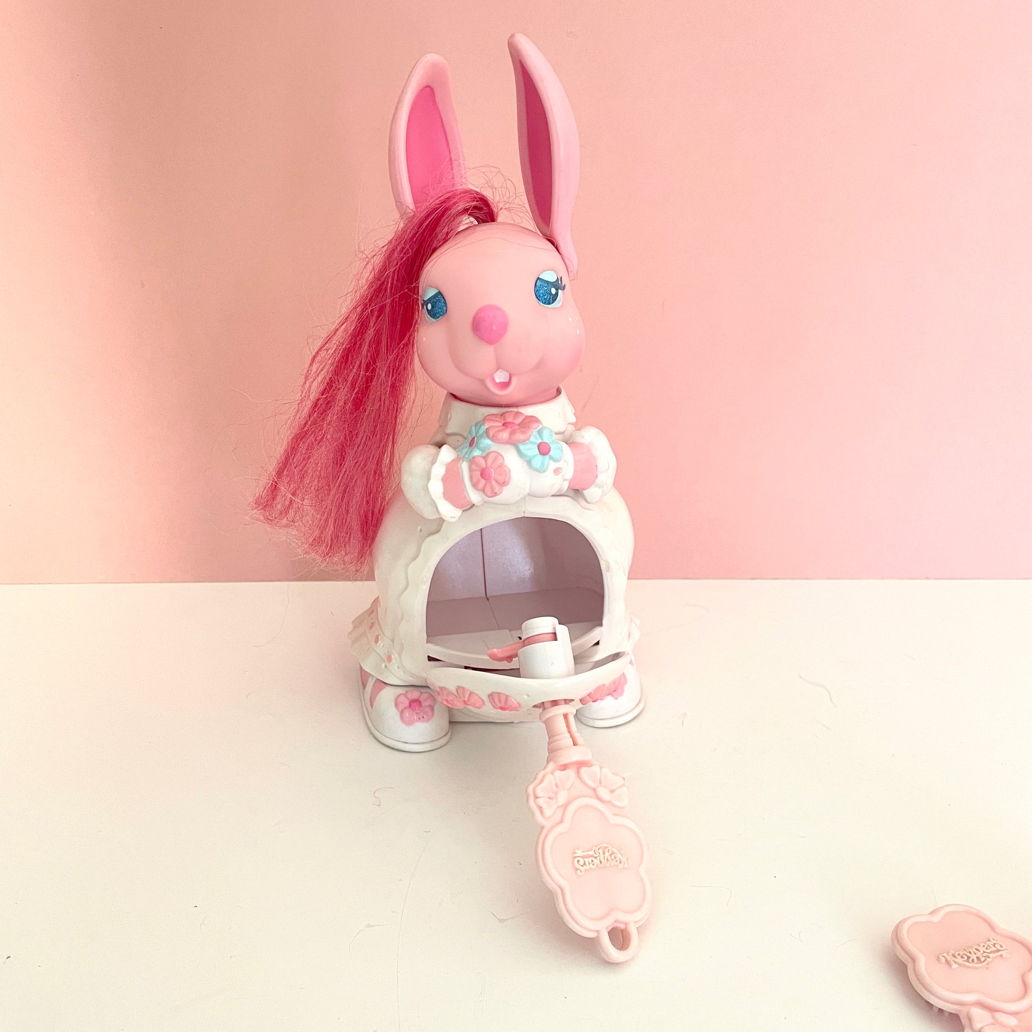 1980s Keypers Joyful Rabbit Set – Love From Random