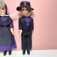 Amish Couple Vintage Dolls