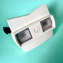 Cream Bakelite Model E View master