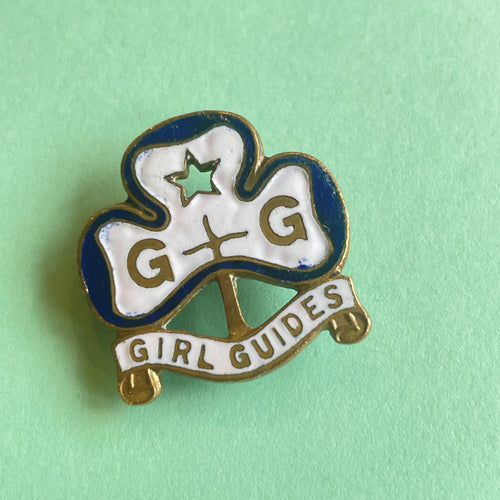 Vintage Girl Guides Cadet Rangers Trefoil Promise Enrolment badge