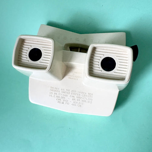 Cream Bakelite Model E View master