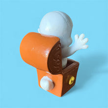 Vintage Casper Figure In Chest Box