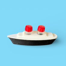 Kleeware Ocean Liner Salt And Pepper