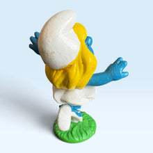 Vintage BALLERINA smurfette 1977