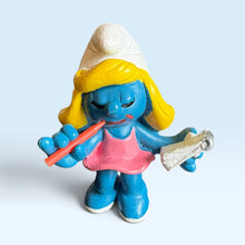 Vintage Secretary Smurfette 20140