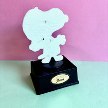 Vintage Snoopy I Love You Statue Trophy