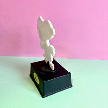 Vintage Snoopy I Love You Statue Trophy