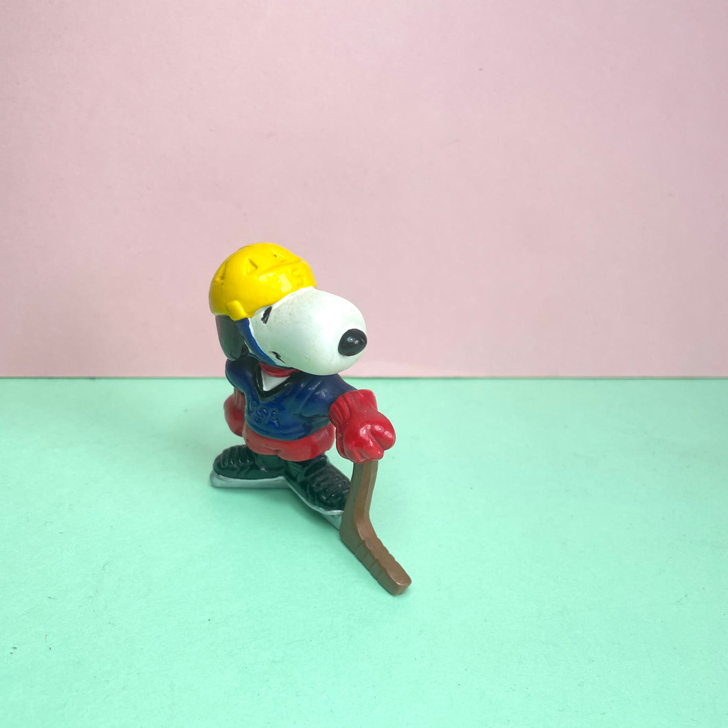 Snoopy Ice Hockey Vintage Vinyl Figure