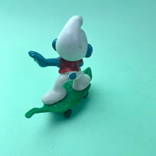 Vintage Skateboarding Super Smurf 40204