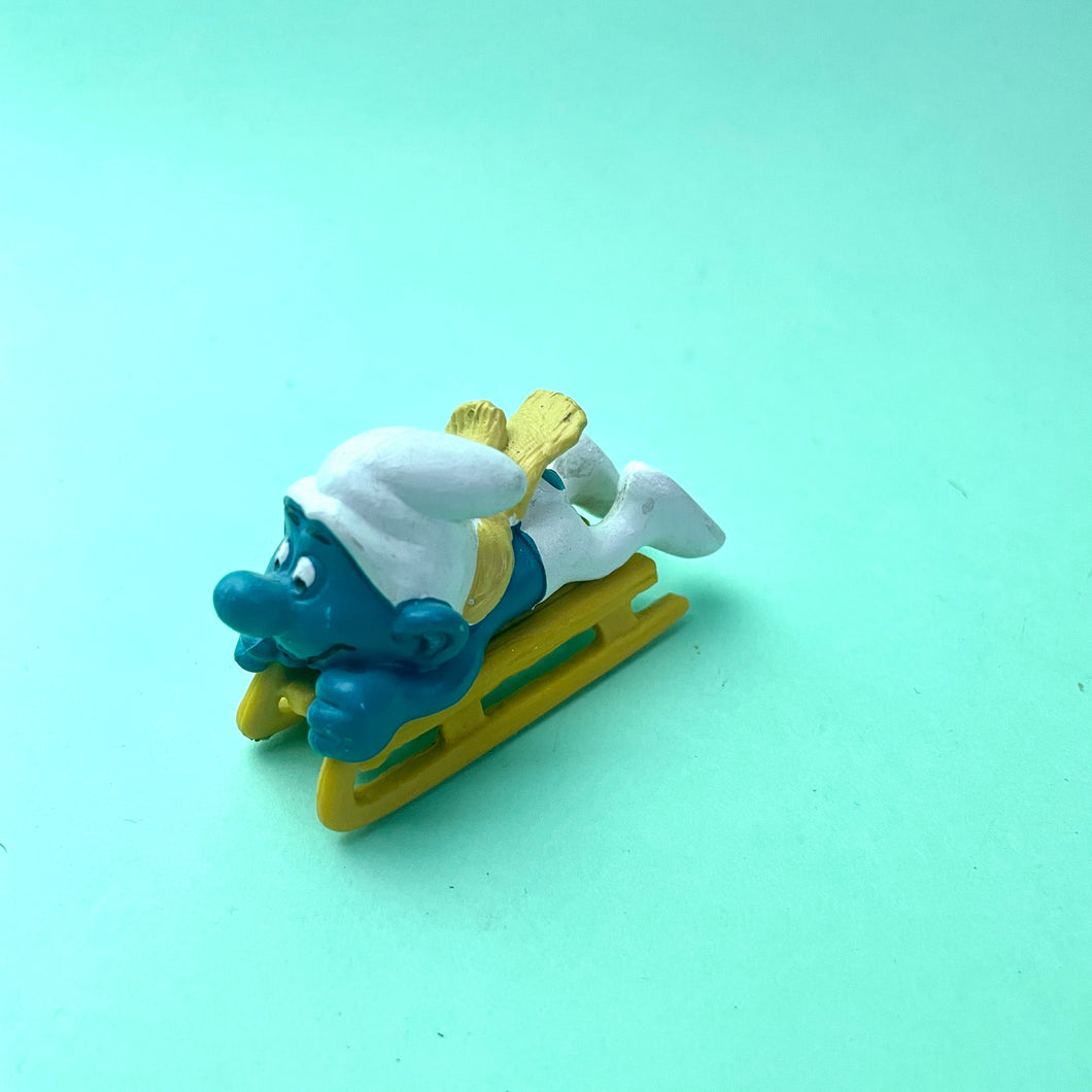 Vintage Bobsled Super Smurf 40201