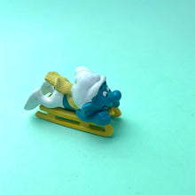 Vintage Bobsled Super Smurf 40201