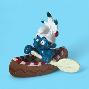 Vintage Native Canoe Smurf  20549
