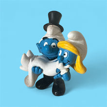 Bride and Groom Smurf Smurfette Cake Topper