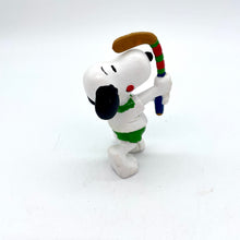 Snoopy Vintage Vinyl Figure - Hockey Player