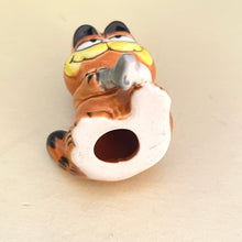 Vintage Ceramic Garfield the Cat Golf figure